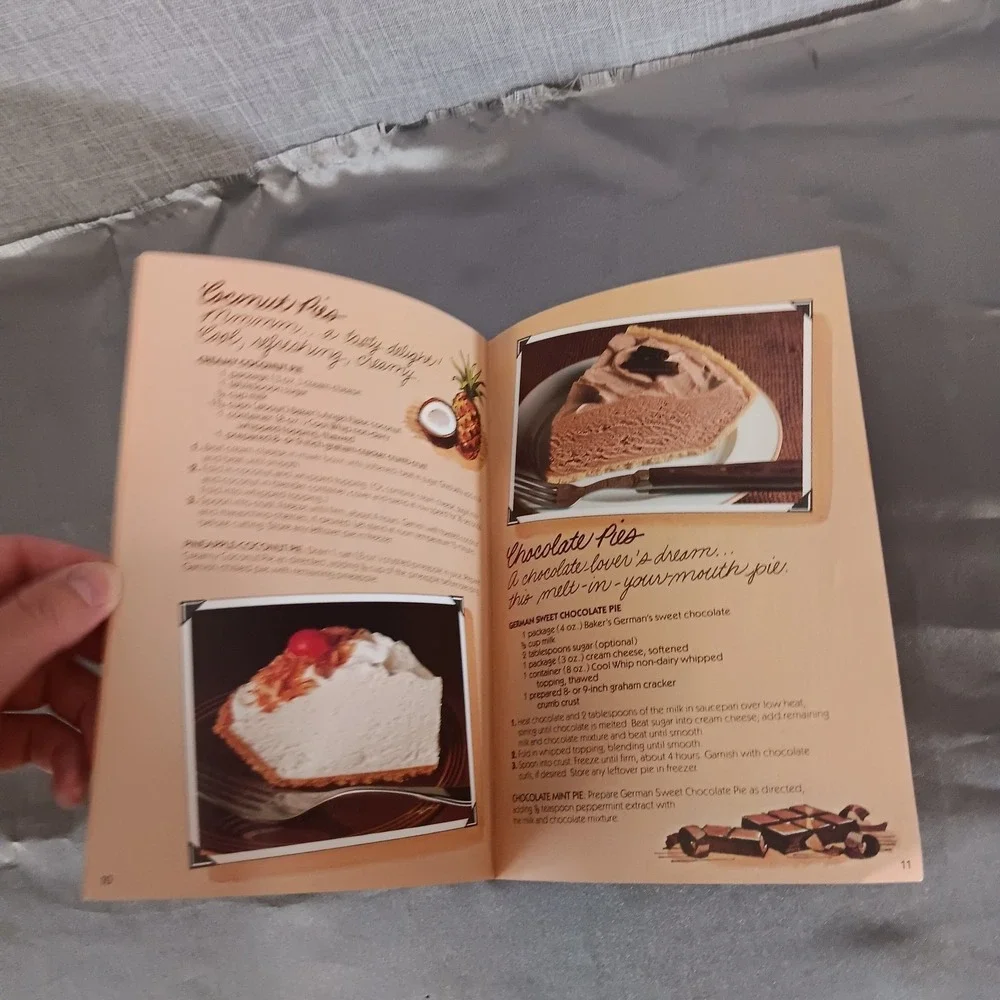 Vintage 1981‎ Cool Whip Recipe Booklet Mmmm In Minutes 80s Dessert Pie Recipes
